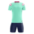Training Kids Kit green round collar